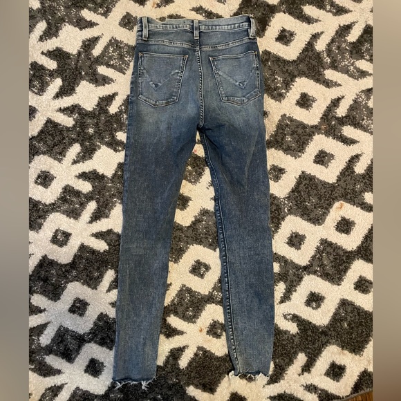 Hudson Barabara super skinny comfy stretchy jeans 2/26 … never worn - Picture 2 of 4